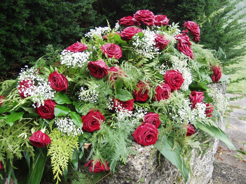 funeraire-VENANSON-min_roses-61203